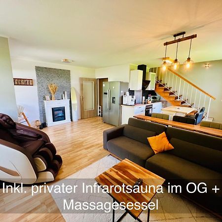 Mitten Im Schwarzwald Mit Infrarot-Sauna Und Garagenparkplatz Schönwalde Kültér fotó
